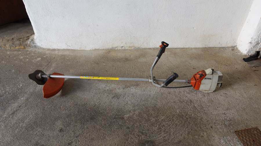 Stihl Motorsense FS 44 – ungeprüft Bastlergerät